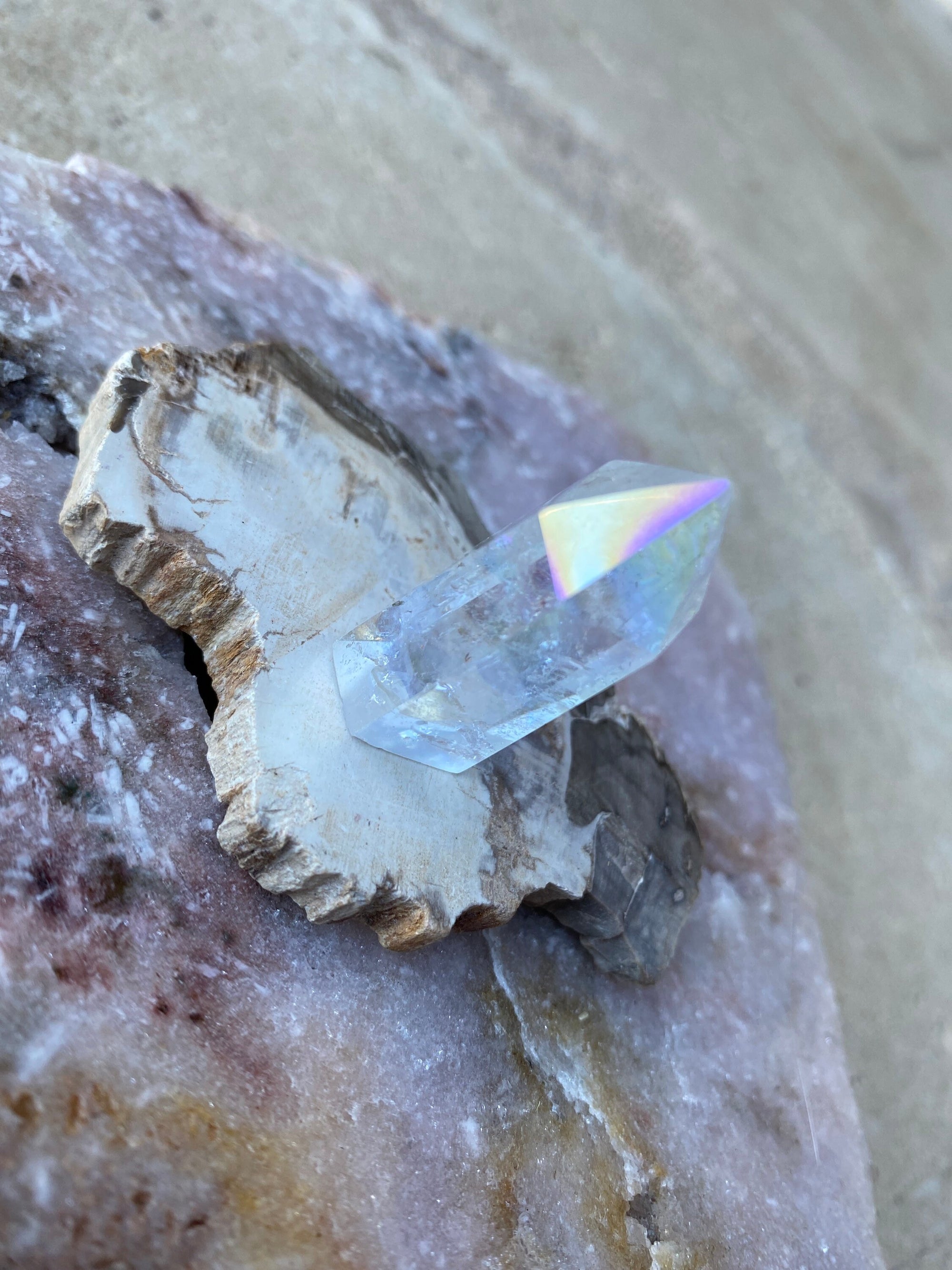 Rainbow Aura Clear Quartz Generator 1.5”